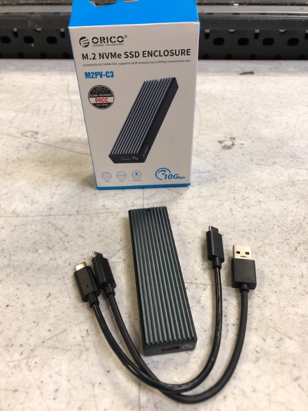 Photo 2 of ORICO M.2 NVMe SSD Enclosure, USB 3.1 Gen 2 (10 Gbps) to NVMe PCI-E M.2 SSD Case Support UASP for NVMe SSD Size 2230/2242/2260/2280(up to 4TB)-M2PV