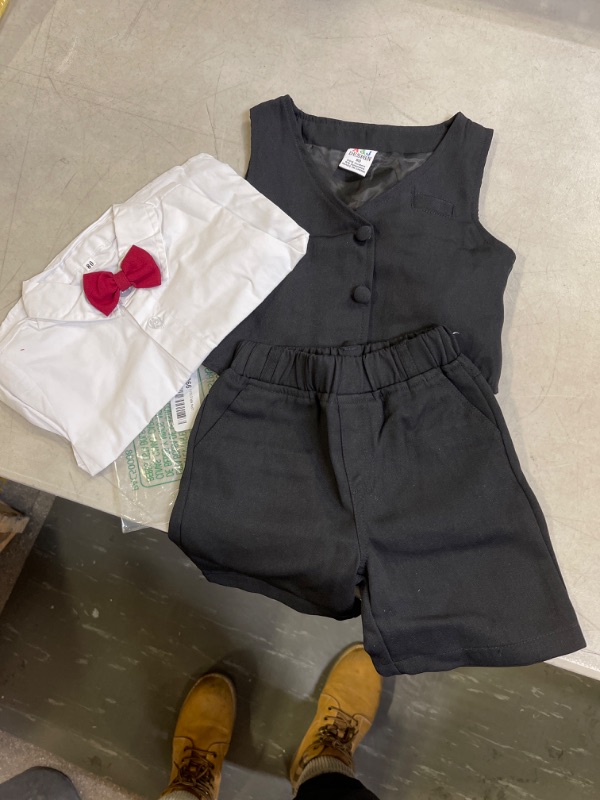 Photo 1 of BABY BOYS SHORTS SUIT WITH VEST AND TIE, 12-18MOS
