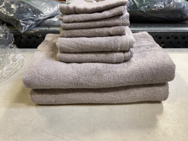 Photo 1 of AMAZON BASIC TOWEL SET, GRAY 2 TOWELS, 2 HAND TOWELS, 4 WASH CLOTHES