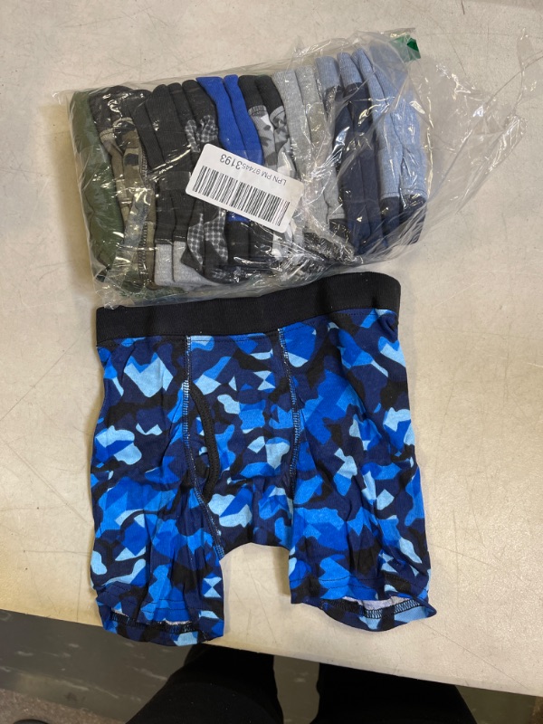 Photo 1 of BOYS HANES BOXER BREIFS, SIZE M 10PK