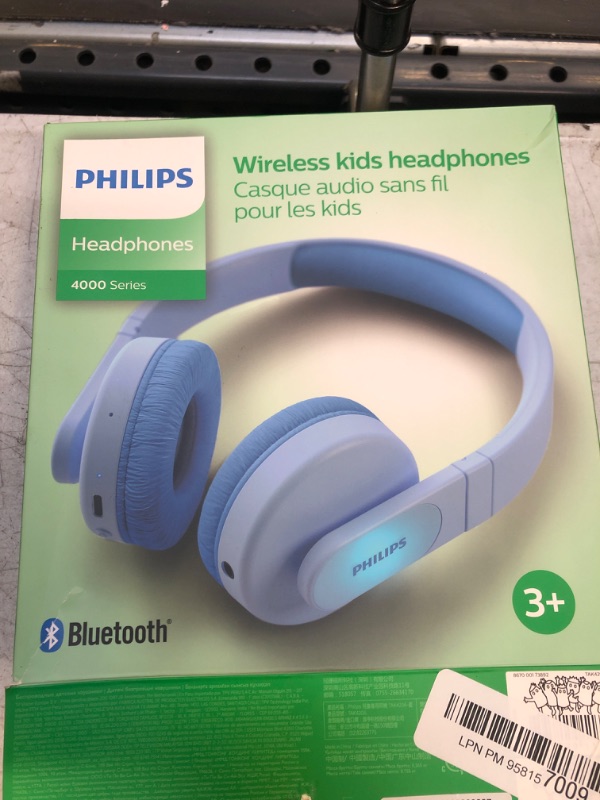 Photo 2 of PHILIPS K4206 Kids Wireless On-Ear Headphones, Bluetooth + Cable Connection, 85dB Limit for Safer Hearing, Built-in Mic, 28 Hours Play time, Parental Controls via Headphones Blue Kids overhead | Light effects