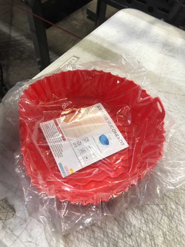 Photo 2 of 8.5Inch RED Air Fryer Silicone Liners,HUAPX Reusable Air Fryer Basket Round Replacement of Parchment Paper Liners & Air Fryer Pot,Food Safe Non Stick Oven Accessories Fits 5QT Or Bigger Air Fryer(Red) XLarge-8.5Inch(5QT or bigger) Red