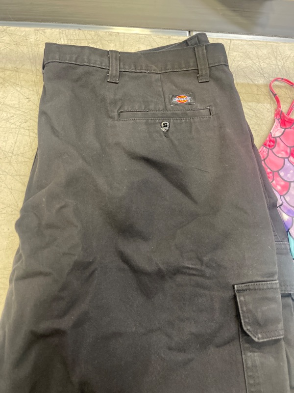 Photo 2 of dickie shorts size 46