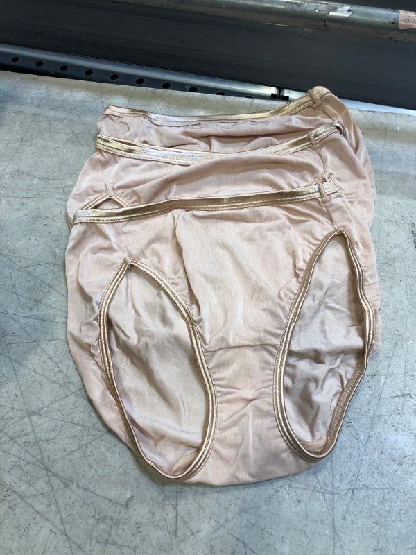 Photo 1 of 3 PC SOFT TAN BRIEFS ( SIZE: 6/M ) 