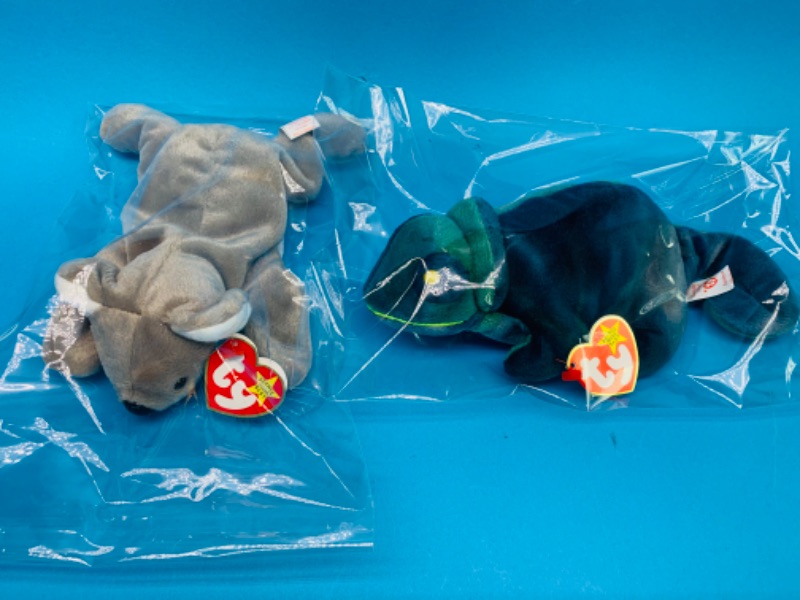 Photo 1 of 892565… 2 TY beanie babies in plastic bags 