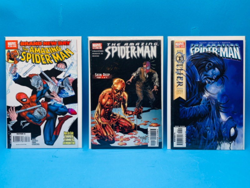 Photo 1 of 892730…3 amazing Spider-Man comics in plastic sleeves