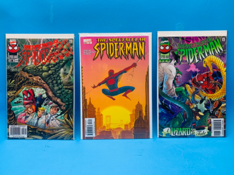 Photo 1 of 892753…3 spectacular Spider-Man comics in plastic sleeves