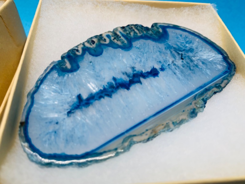 Photo 3 of 893122… 2 agate slices in gift boxes