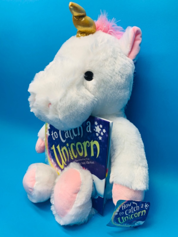 Photo 3 of 893361…How to catch a unicorn plush and book