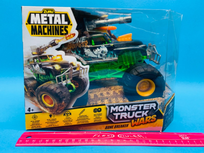 Photo 1 of 893435…Metal machines Bone breaker monster truck wars