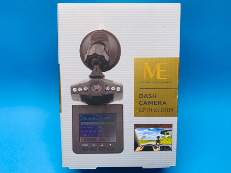 Photo 2 of 893596… 2.2” LCD screen dash camera 