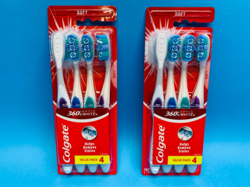 Photo 1 of 893703… 8 Colgate soft 360 toothbrushes 