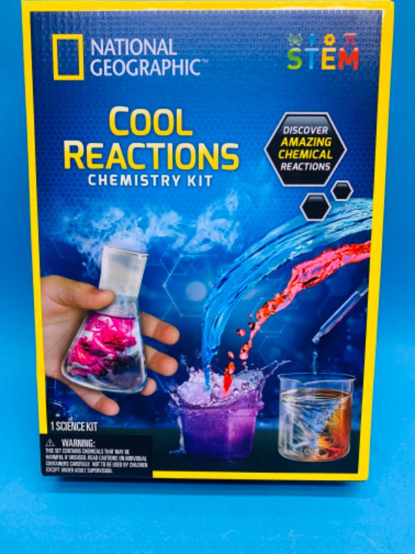 Photo 2 of 894030…national geographic cool reactions chemistry kit