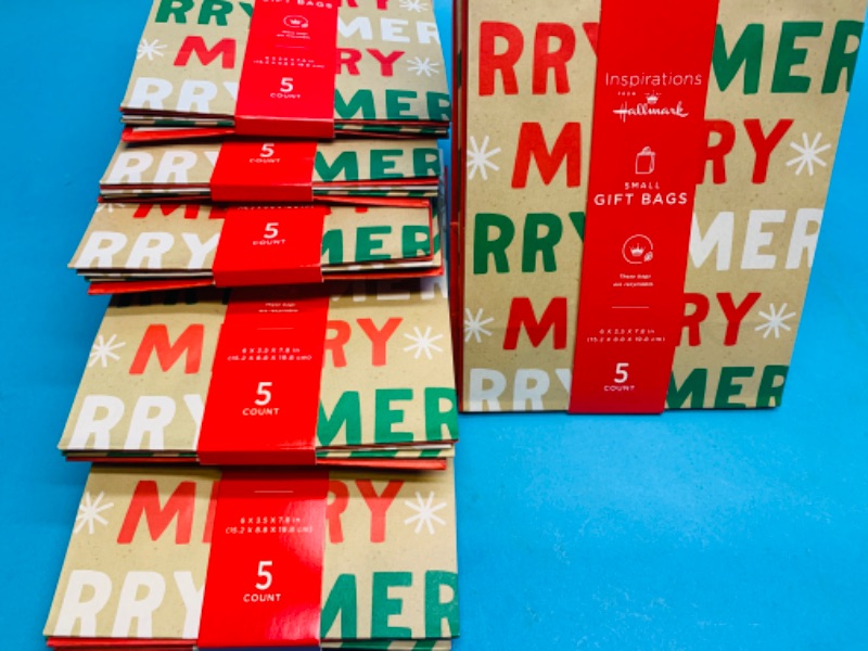 Photo 1 of 894115…30 small gift bags