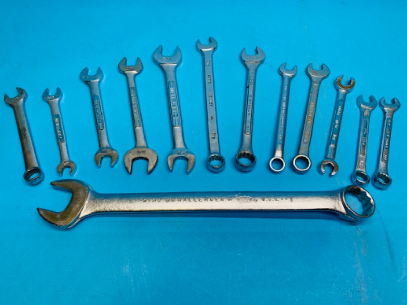 Photo 1 of 894142…4 craftsmen, 1 snap on and 8 miscellaneous wrenches 