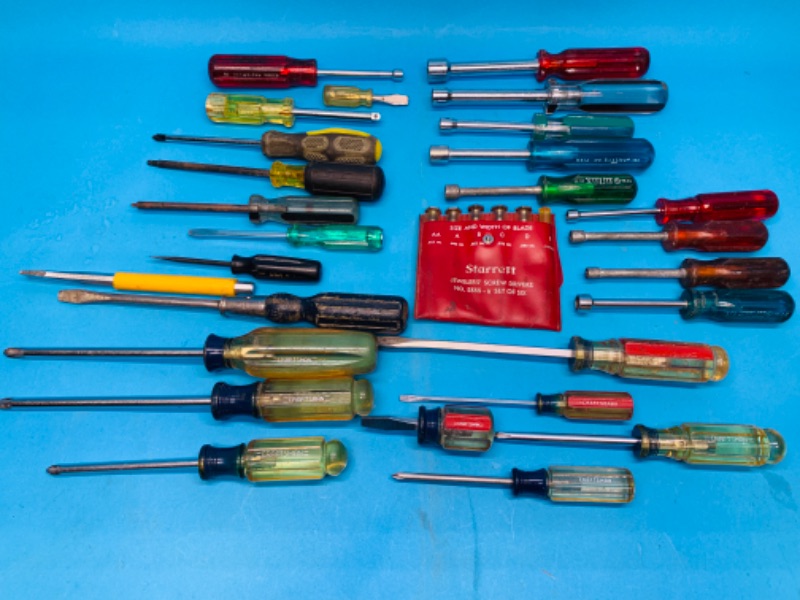 Photo 1 of 894145…miscellaneous used screwdrivers- various brands