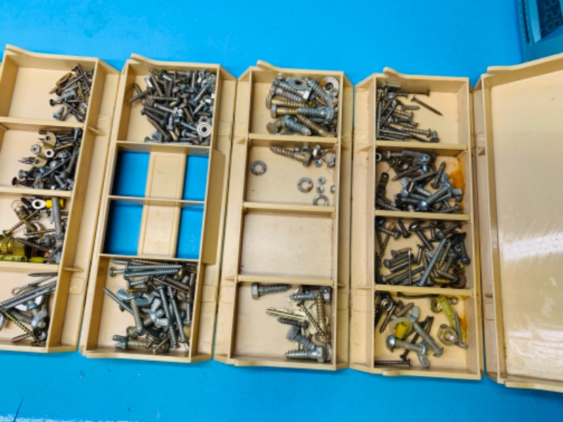 Photo 4 of  894152…used roll up screw/bolt organizer 