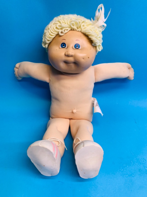 Photo 1 of 894158…vintage signed cabbage patch doll