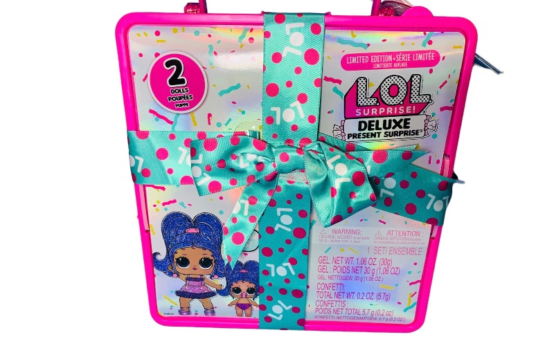 Photo 1 of 894321… LOL Surprise deluxe 2 dolls  in case 