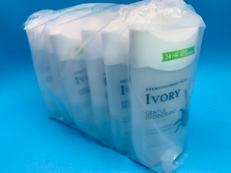 Photo 2 of 894402…6 Ivory gentle deodorants 