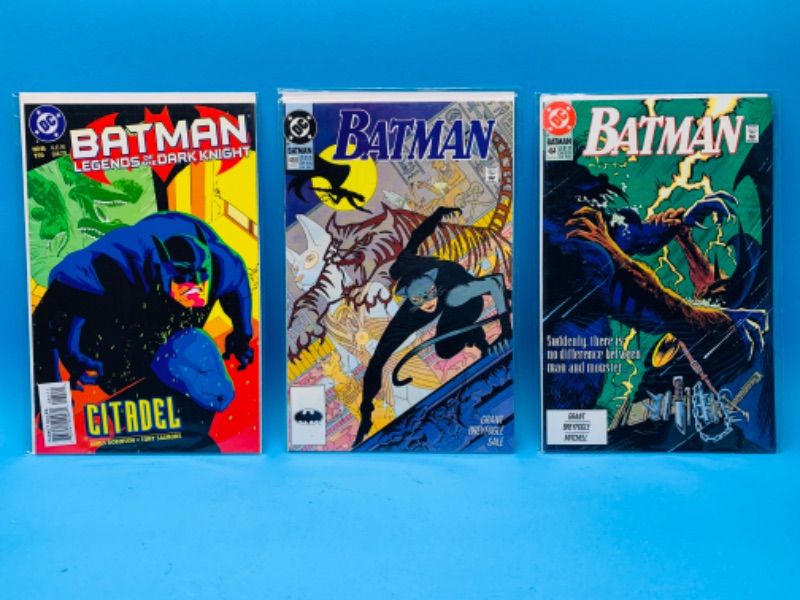Photo 1 of 894541…3 Batman  comics in plastic sleeves 
