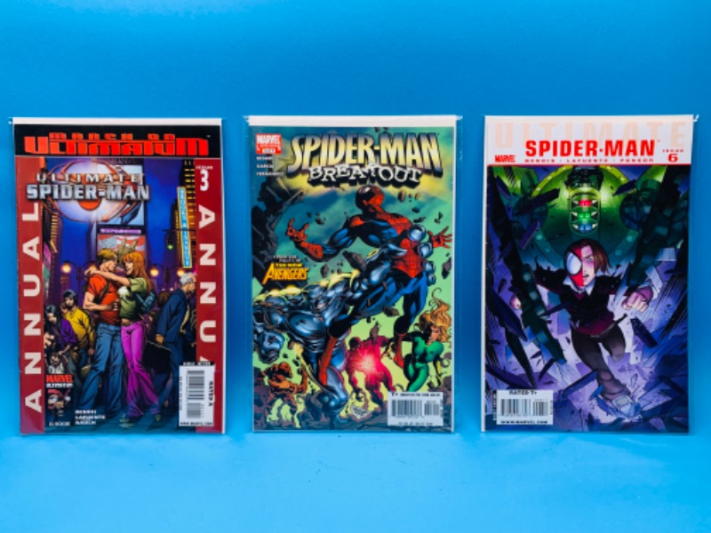 Photo 1 of 894556…3 Spider-Man  comics in plastic sleeves 