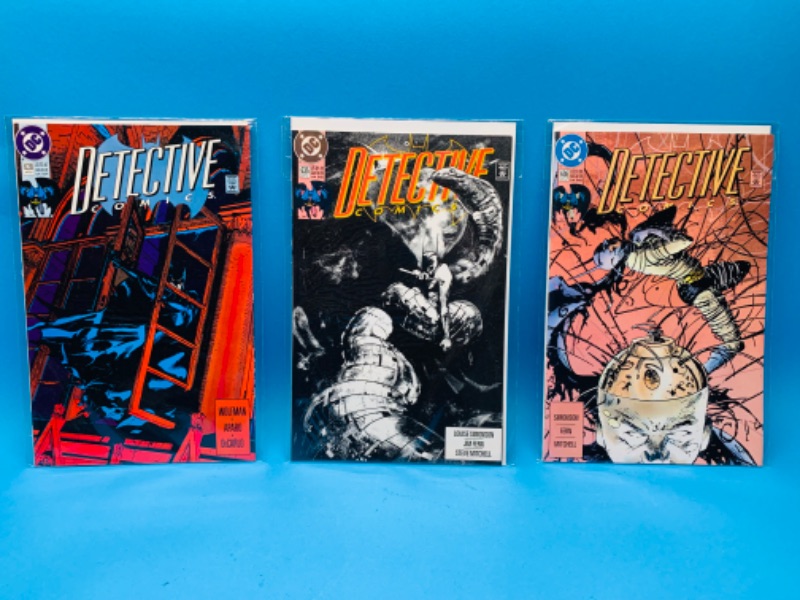 Photo 1 of 894566…3 Batman detective comics in plastic sleeves 