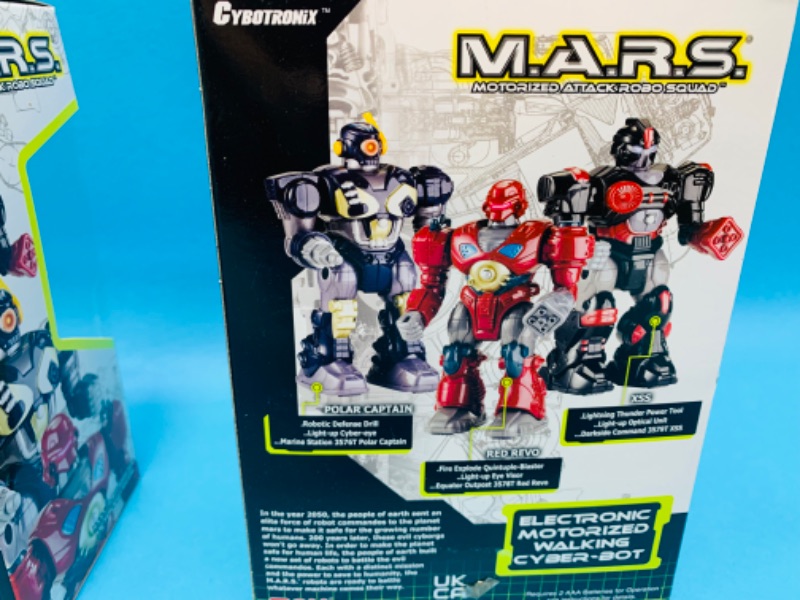 Photo 2 of 894585…2 motorized attack robo squad toys