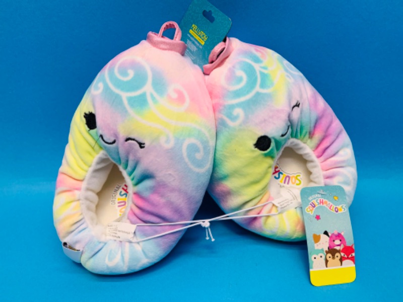 Photo 1 of 894647…kids squishmellows slippers size 11-12