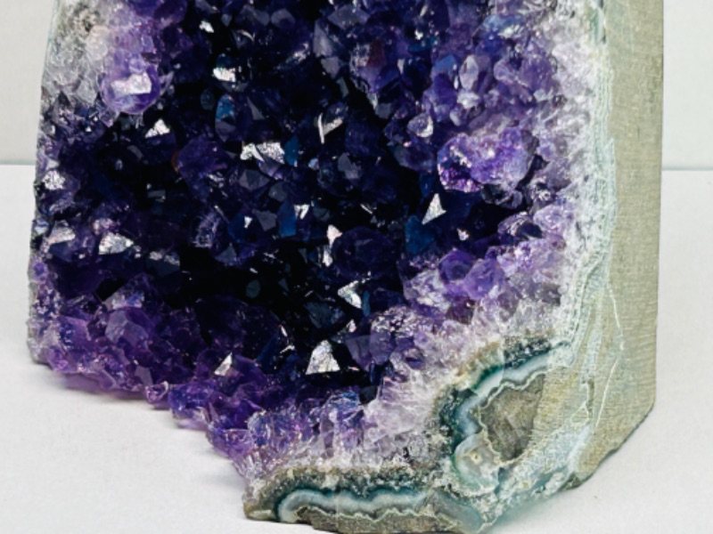 Photo 3 of 894921…4”   amethyst crystal geode 