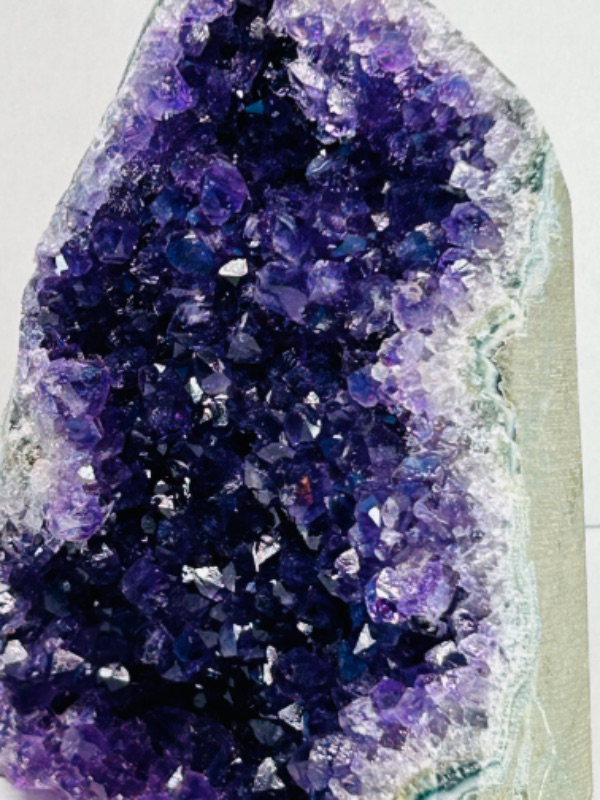 Photo 5 of 894921…4”   amethyst crystal geode 