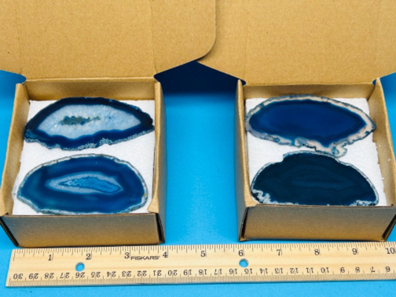 Photo 1 of 894946…4 agate slices in boxes