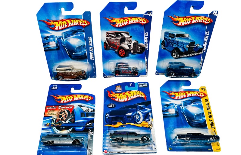 Photo 1 of 894953… 6 hot wheels die cast cars 