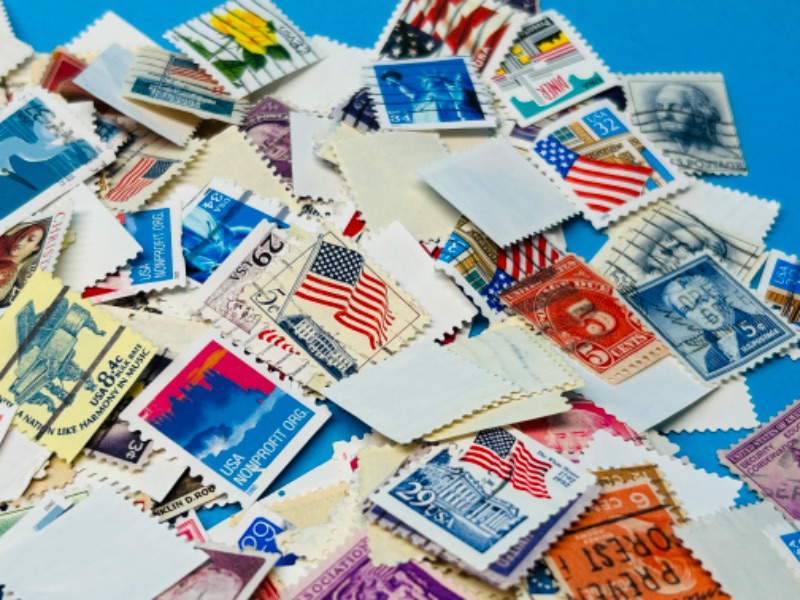 Photo 4 of 894955…hundreds of used stamps