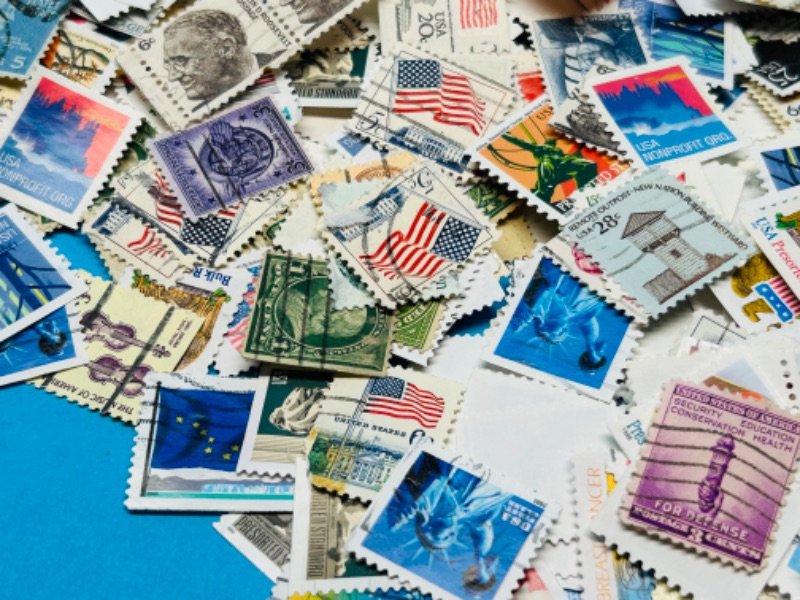 Photo 7 of 894955…hundreds of used stamps