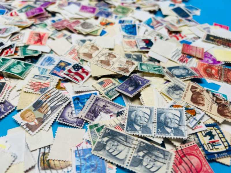 Photo 6 of 894958… hundreds of used stamps 