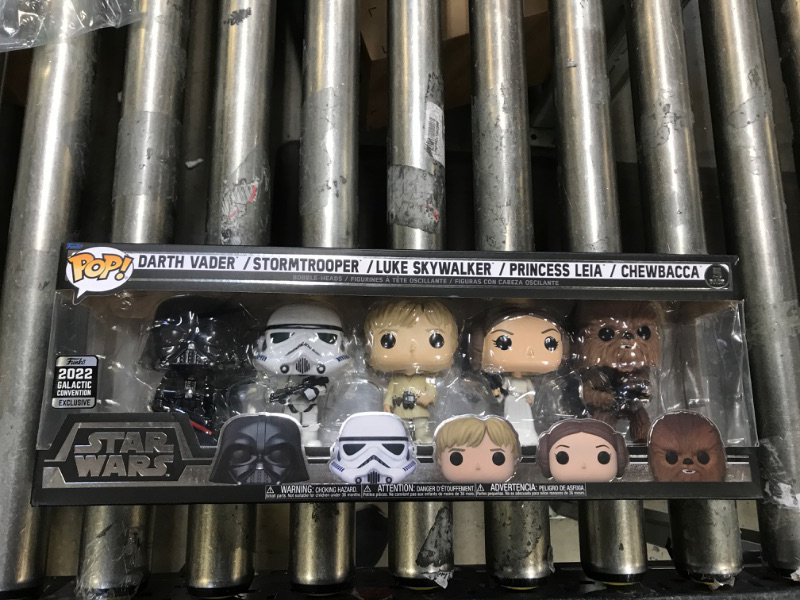 Photo 2 of Funko Pop! Vinyl: Star Wars - Darth Vader, Stormtrooper, Luke Skywalker, Princess Leia and Chewbacca - 5 Pack (Shared Galactic Convention, Amazon Exclusive), Multicolor, 64122