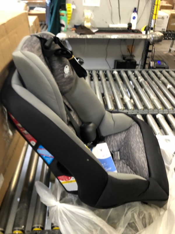 Photo 3 of Cosco Mighty Fit 65 DX Convertible Car Seat (Heather Onyx Gray)