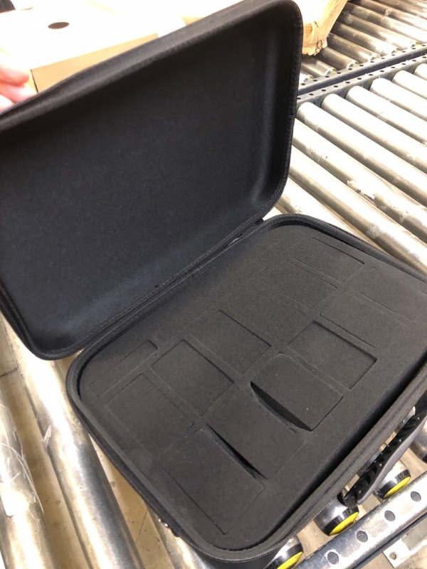 Photo 1 of 15'' BRIEFCASE BAG BLACK