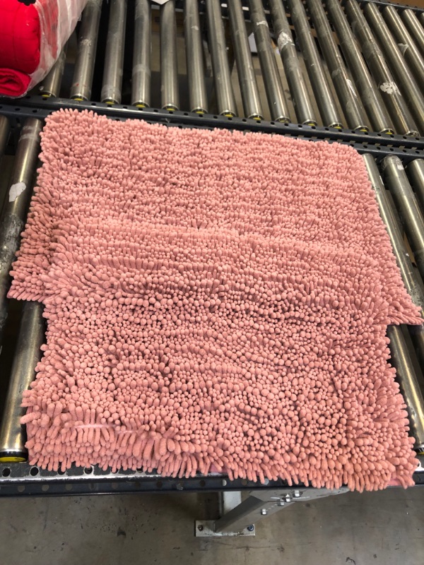 Photo 1 of 24 X 17 & 31 X 20 BATH MATS PINK 2 PCS