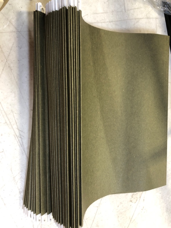 Photo 1 of Pendaflex Essentials Colored Hanging Folders 1/5 Tab Letter Standard Green 25