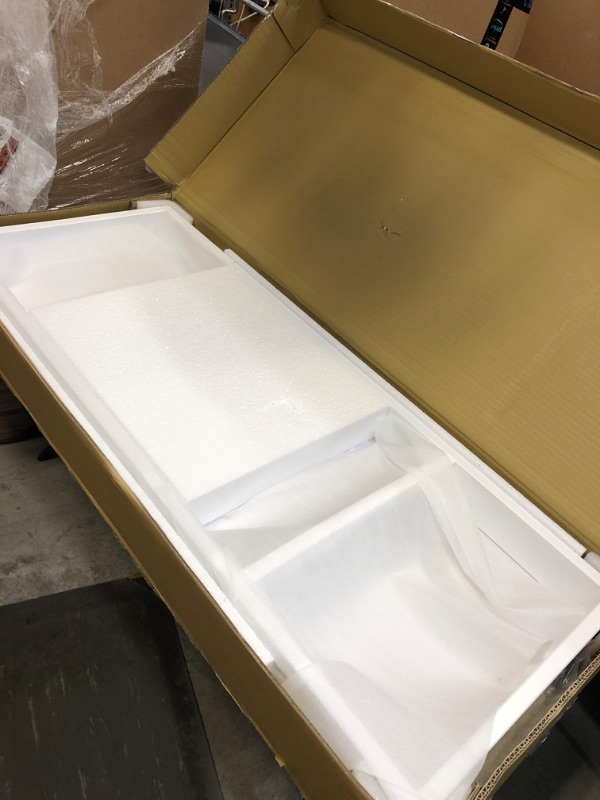 Photo 3 of DaVinci Universal Wide Removable Changing Tray (M0619) in White