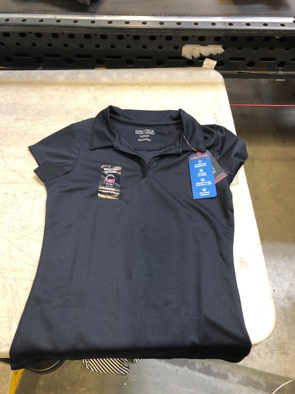 Photo 1 of Big Girls Short Sleeve Performance Knit Top ( SIZE: M 8/10) 
