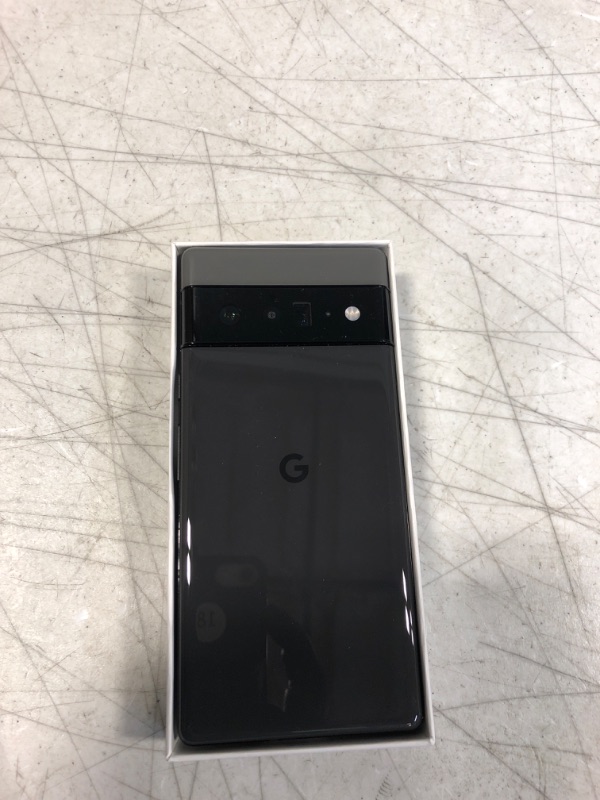 Photo 2 of Google Pixel 6 Pro - 5G Android Phone - Smartphone with Advanced Pixel Camera and Telephoto Lens - 128GB - Stormy Black 