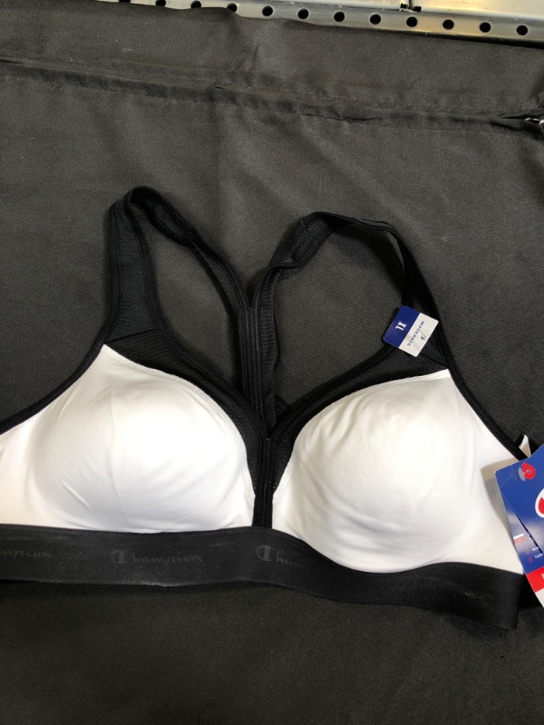 Photo 1 of CHAMPION WOMENS SPORTS BRA SIZE XL