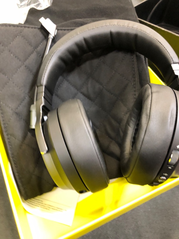 Photo 3 of CORSAIR VIRTUOSO RGB WIRELESS XT High-Fidelity Gaming Headset with Bluetooth and Spatial Audio - Works with Mac, PC, PS5, PS4, Xbox series X/S - Slate