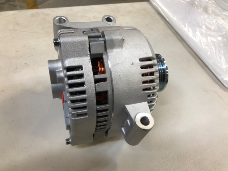 Photo 1 of ALTERNATOR (UNKNOWN VEHICLE FIT)