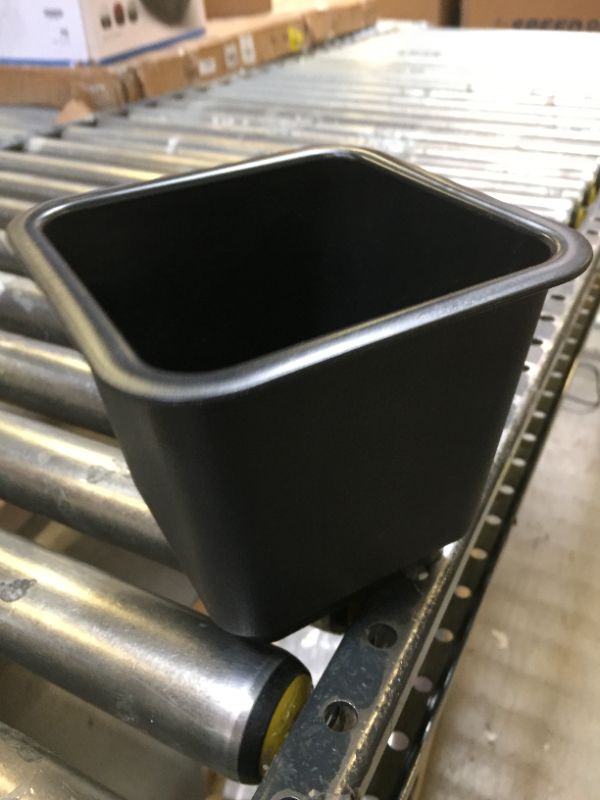 Photo 1 of 6in square heavy duty nursery pot