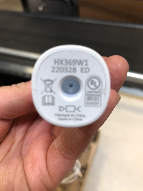 Photo 3 of Philips Sonicare 4100 Power Toothbrush, Rechargeable Electric Toothbrush with Pressure Sensor, White HX3681/23 White New 4100 (MISSING BRUSH)