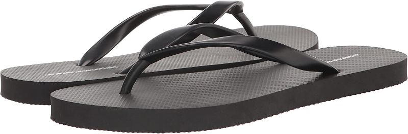 Photo 1 of Amazon Essentials Women's Flip Flops 11